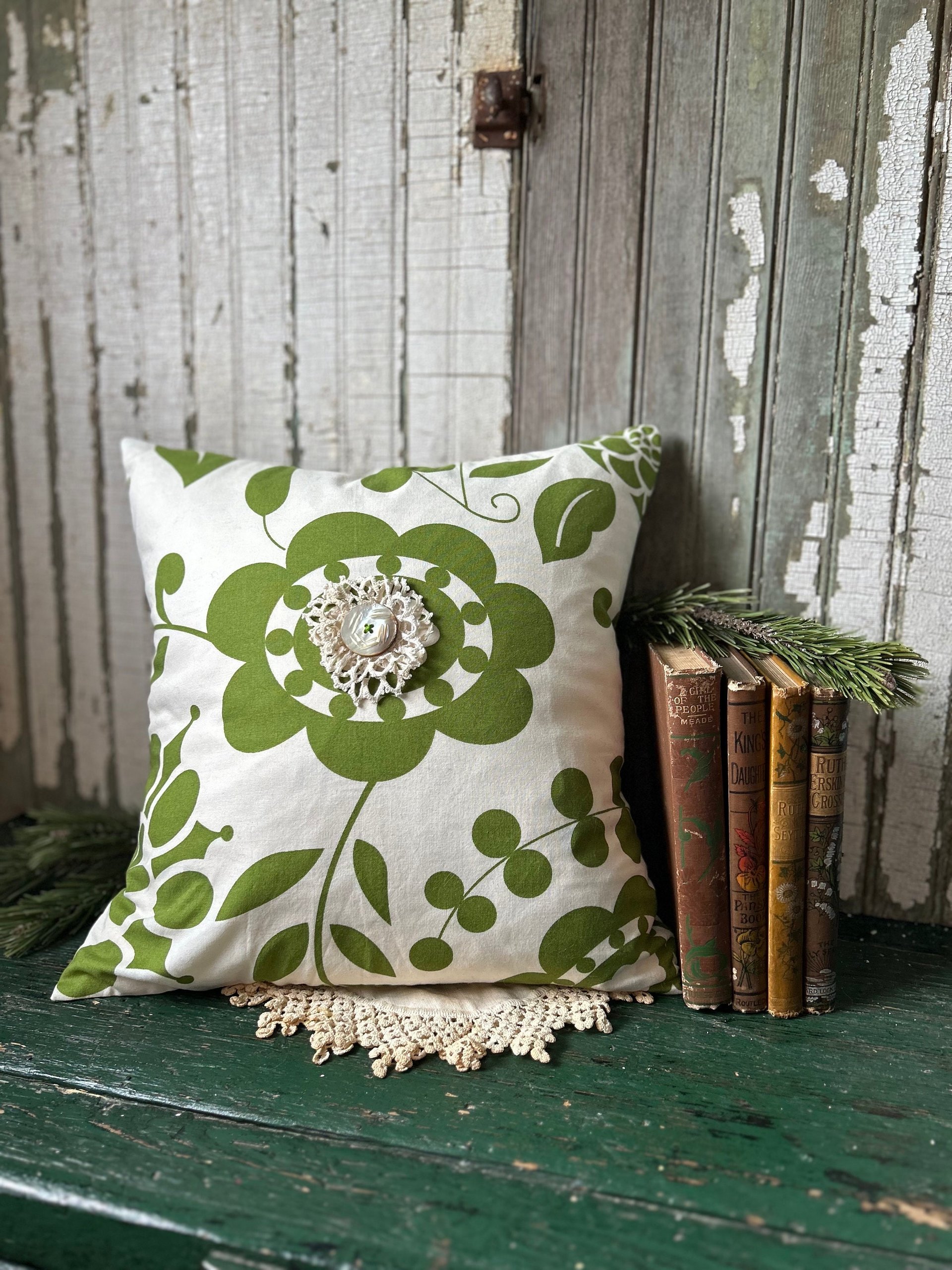 Green Floral Throw Pillow, Spring Décor